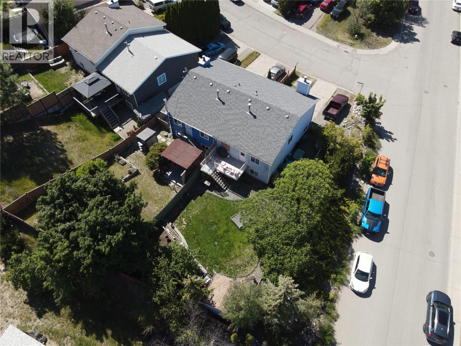 201 Hollyburn Drive - 34