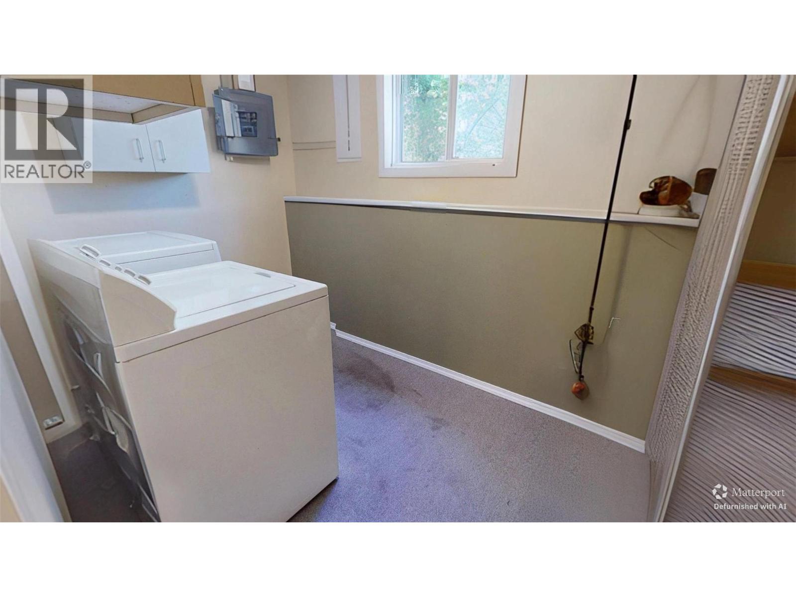 201 Hollyburn Drive - 22