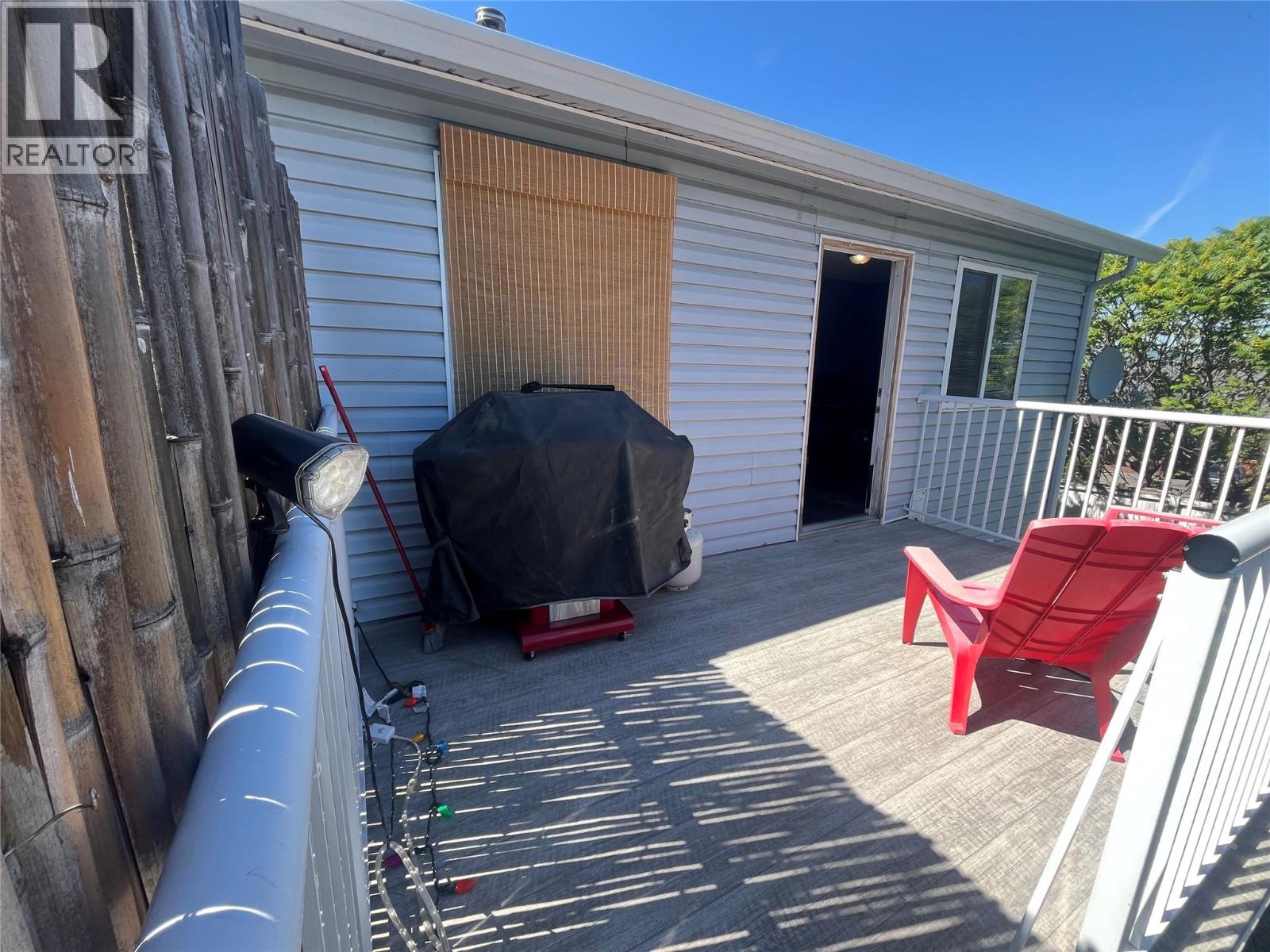201 Hollyburn Drive - 39