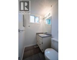 2603 60 Street Ne, Calgary, AB T1Y2G6 Photo 12