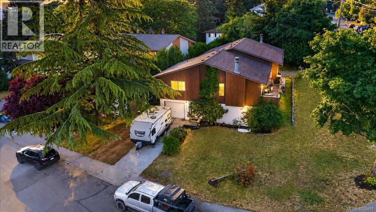 700 Stancombe Rd - 2