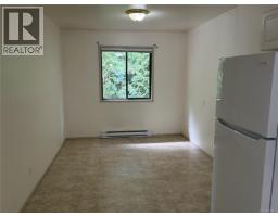 700 Stancombe Rd, Esquimalt, BC V9A2P1 Photo 15