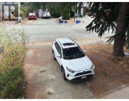 700 Stancombe Rd, Esquimalt, BC V9A2P1 Photo 20