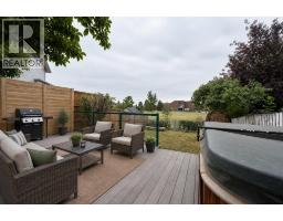 2603 60 Street Ne, Calgary, AB T1Y2G6 Photo 23