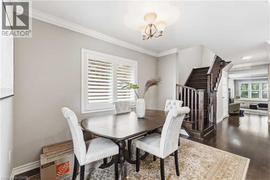 22 SPRING CREEK Drive Unit# 33, Waterdown — photo 6