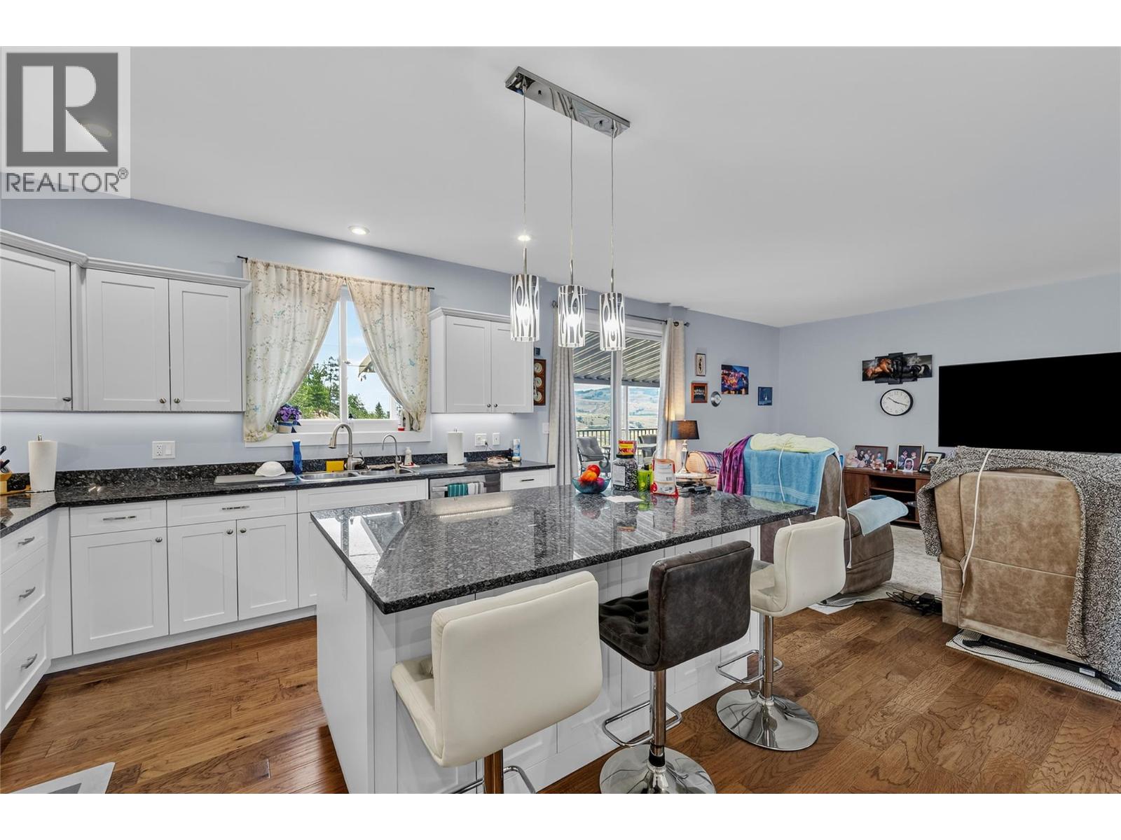 2701 Peregrine Way - 9