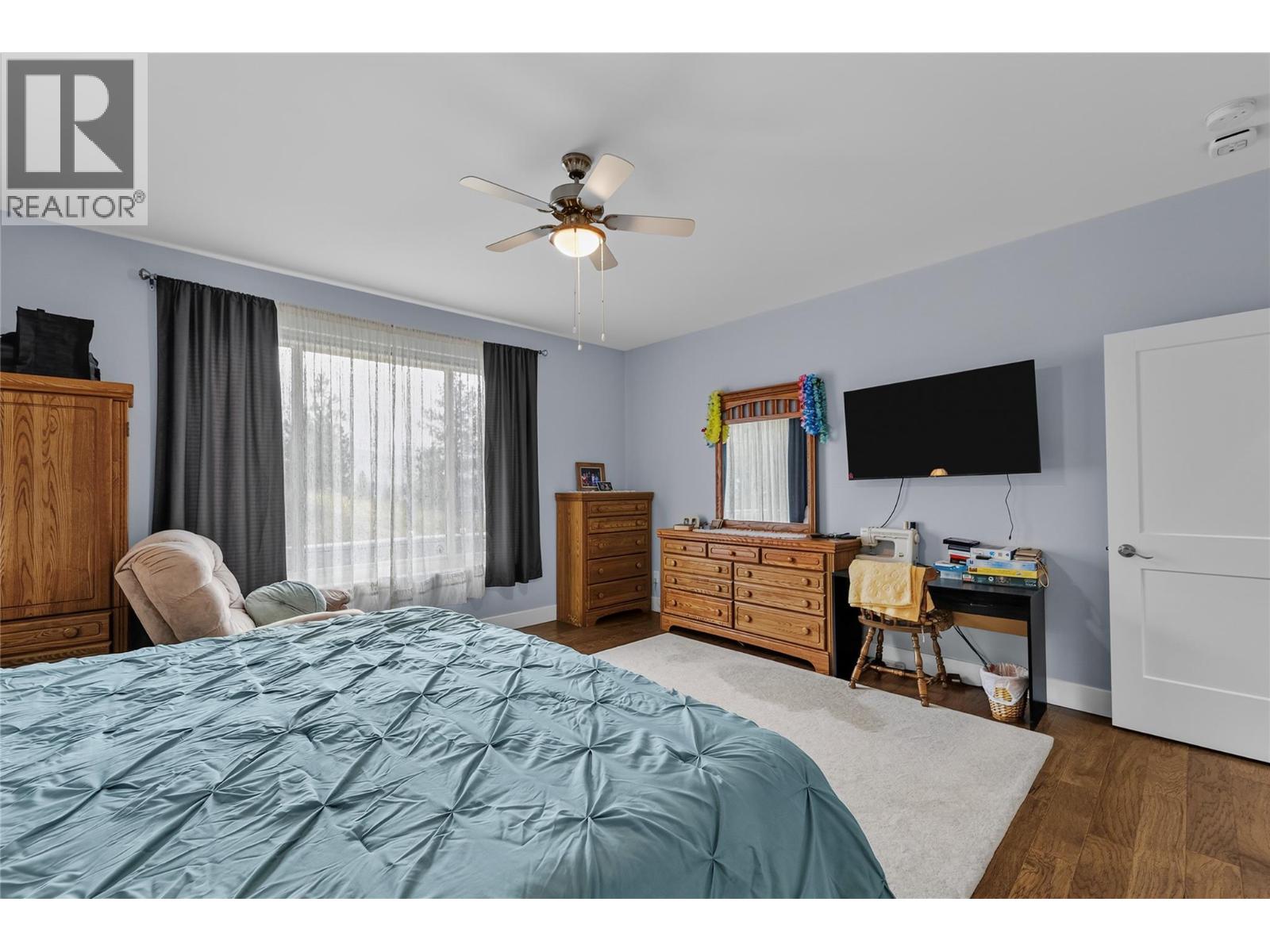 2701 Peregrine Way - Image 30
