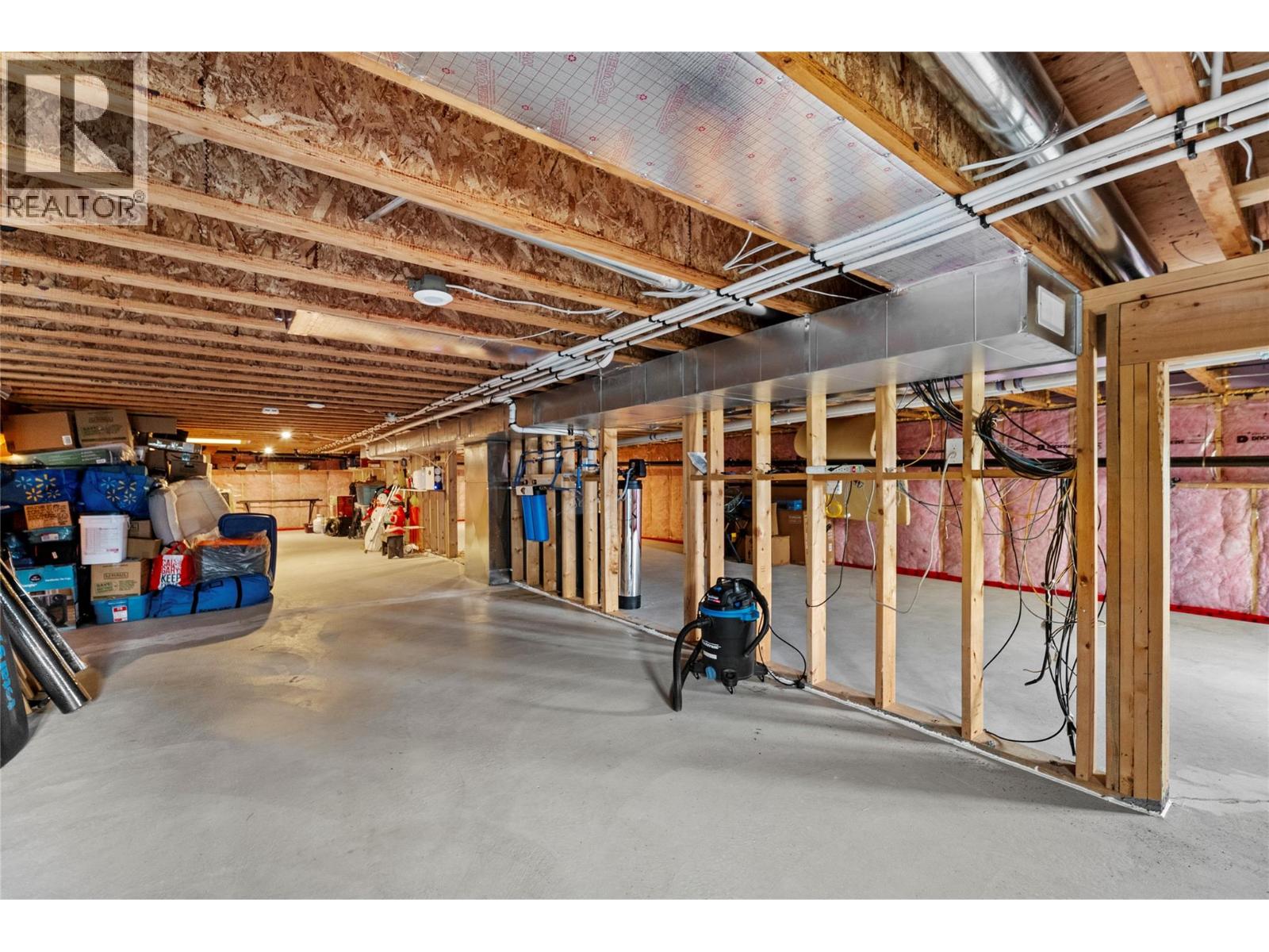 2701 Peregrine Way - 42