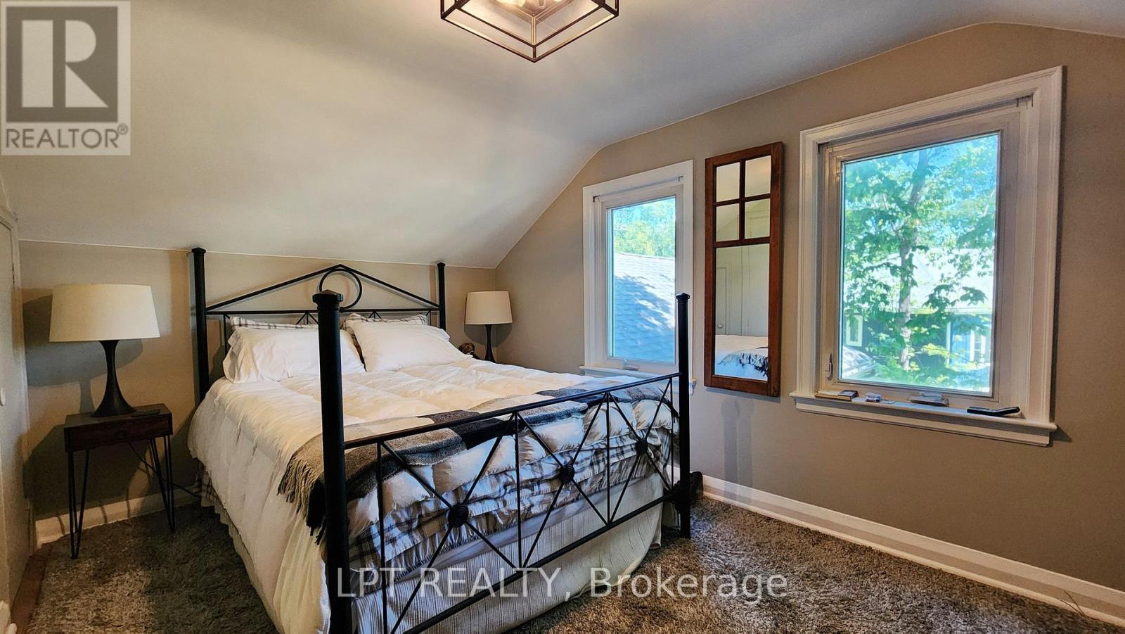 1644 RIDGE ROAD E - Image 15