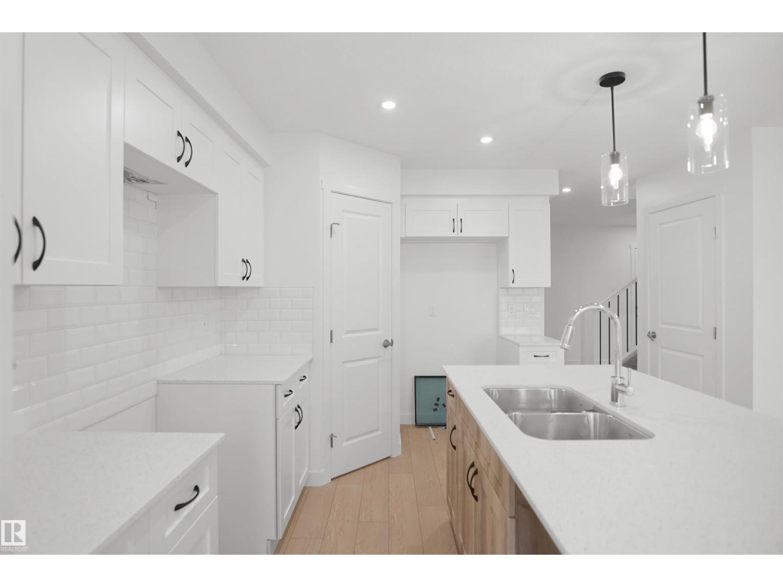 1820 188 St NW, River's Edge — photo 12 of 30
