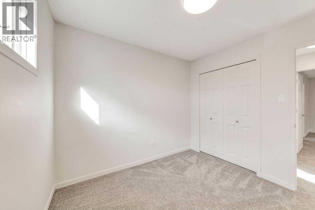 4610 31 Street Close - Image 27