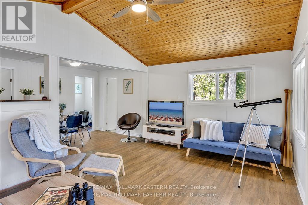 1810 HULL ROAD - 11