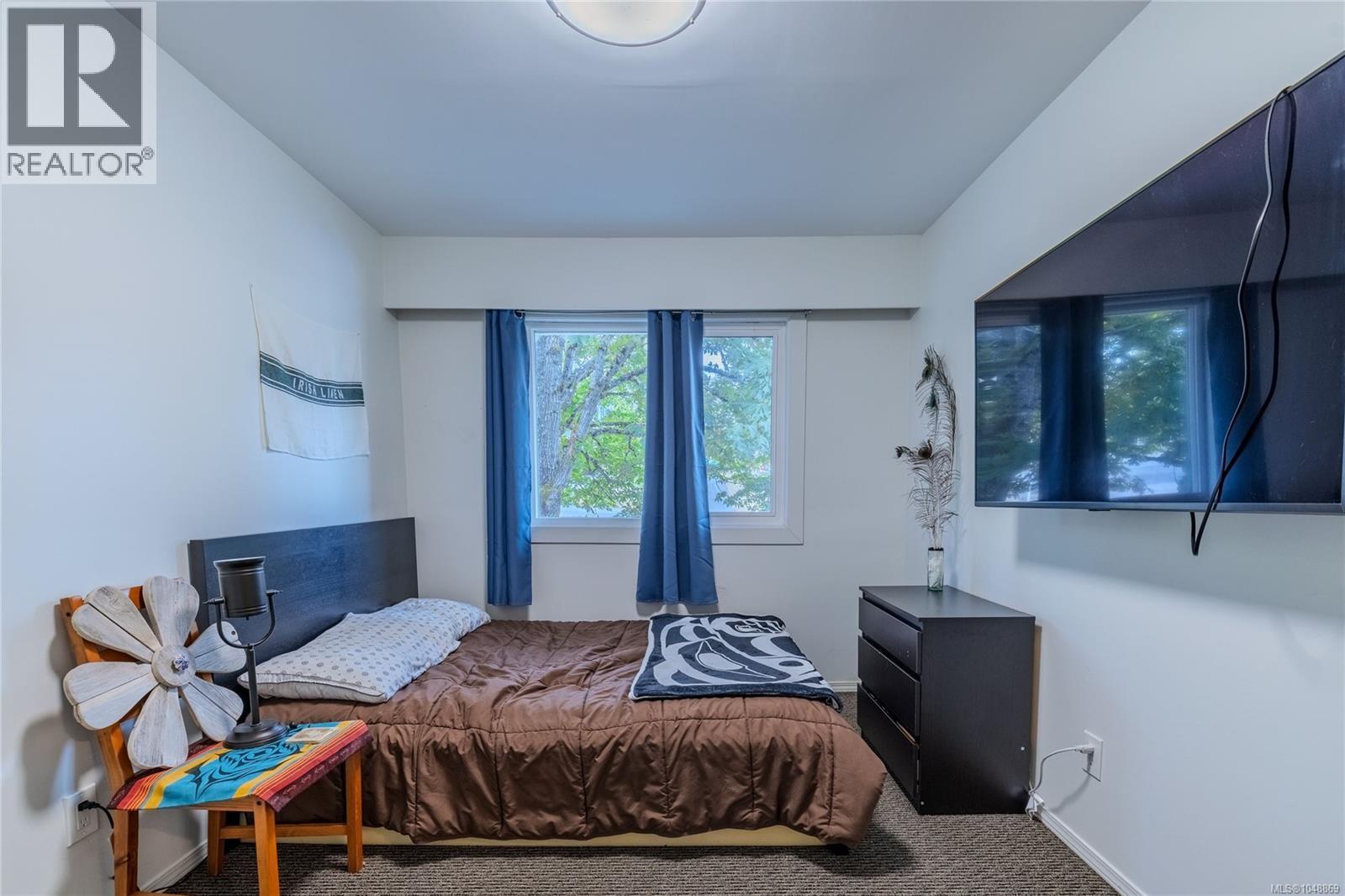 832 Holly Hill Rd - Image 26