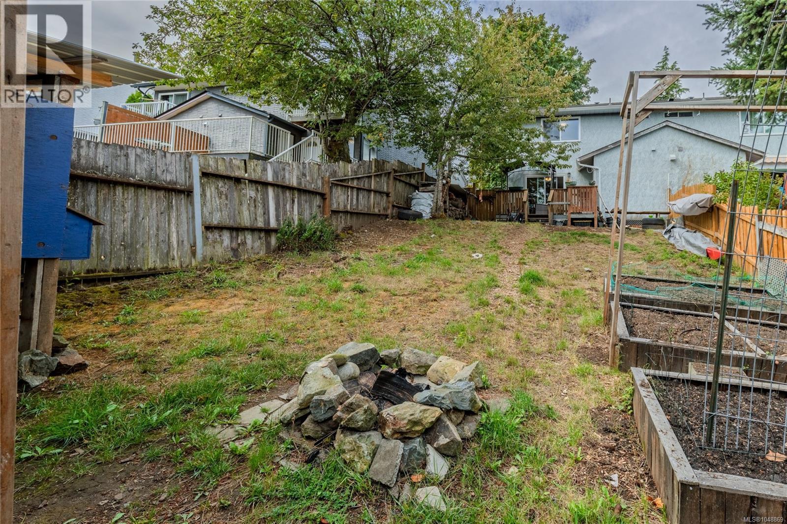 832 Holly Hill Rd - 45