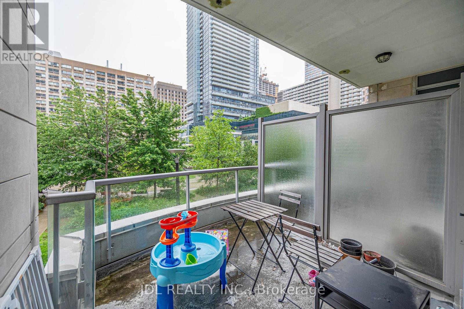#TH07 761 BAY STREET - Image 35