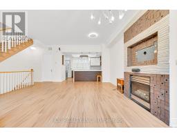 Th07 - 761 Bay Street, Toronto, ON M5G2R2 Photo 10