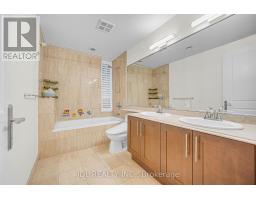 Th07 - 761 Bay Street, Toronto, ON M5G2R2 Photo 21