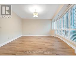 Th07 - 761 Bay Street, Toronto, ON M5G2R2 Photo 30