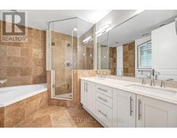 Th07 - 761 Bay Street, Toronto, ON M5G2R2 Photo 32