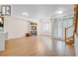 Bedroom - Th07 - 761 Bay Street, Toronto, ON M5G2R2 Photo 6