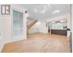 Th07 - 761 Bay Street, Toronto, ON M5G2R2 Photo 7