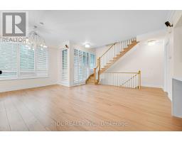 Th07 - 761 Bay Street, Toronto, ON M5G2R2 Photo 8