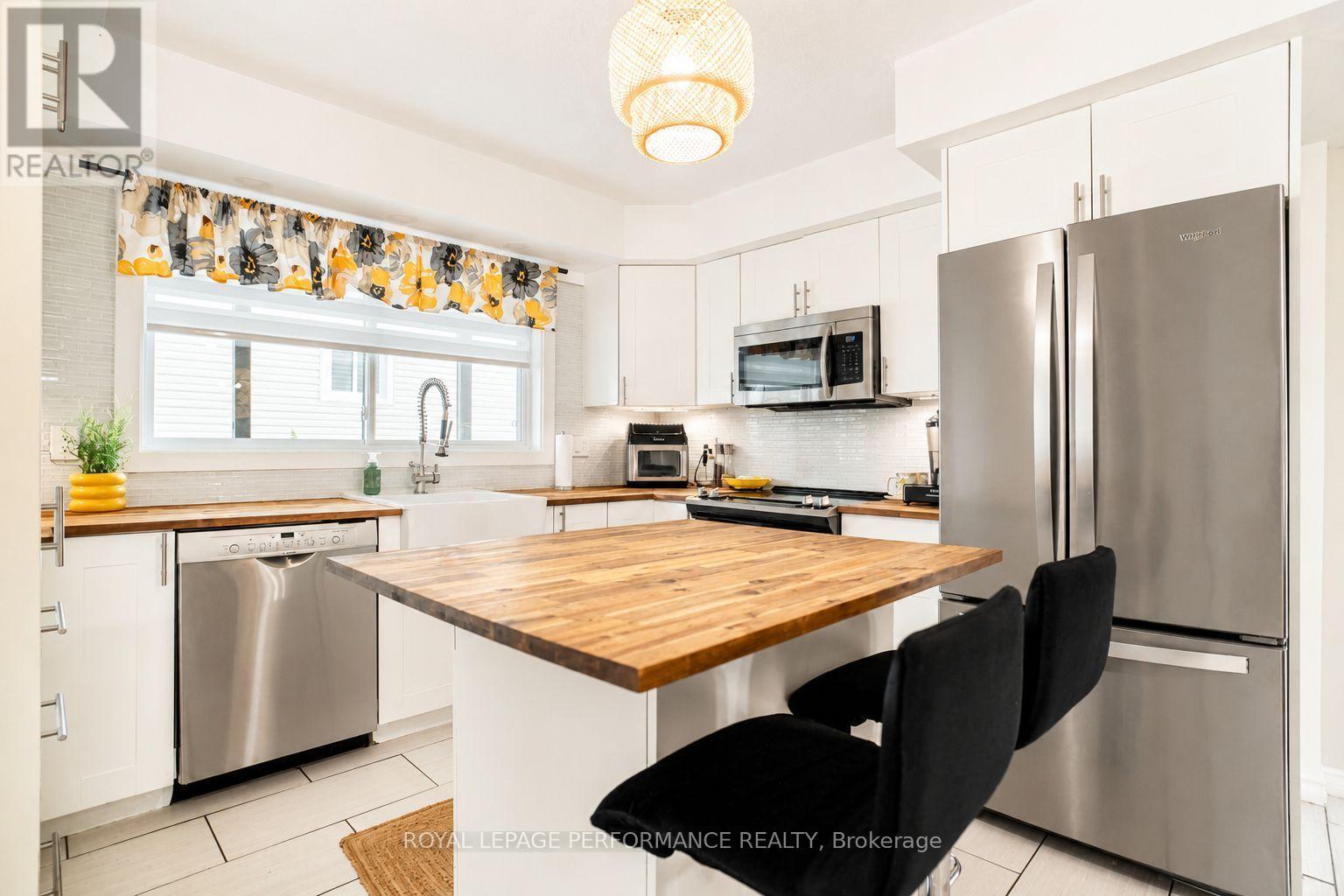 332 CATHERINE STREET, Hawkesbury — photo 4