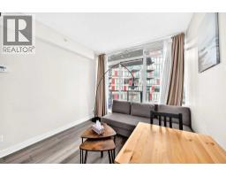 905, 30 Brentwood Common NW - photo 2