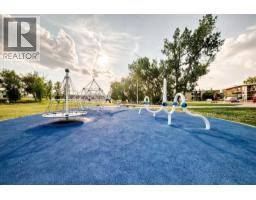 905, 30 Brentwood Common Nw, Calgary, AB T2L2J9 Photo 28