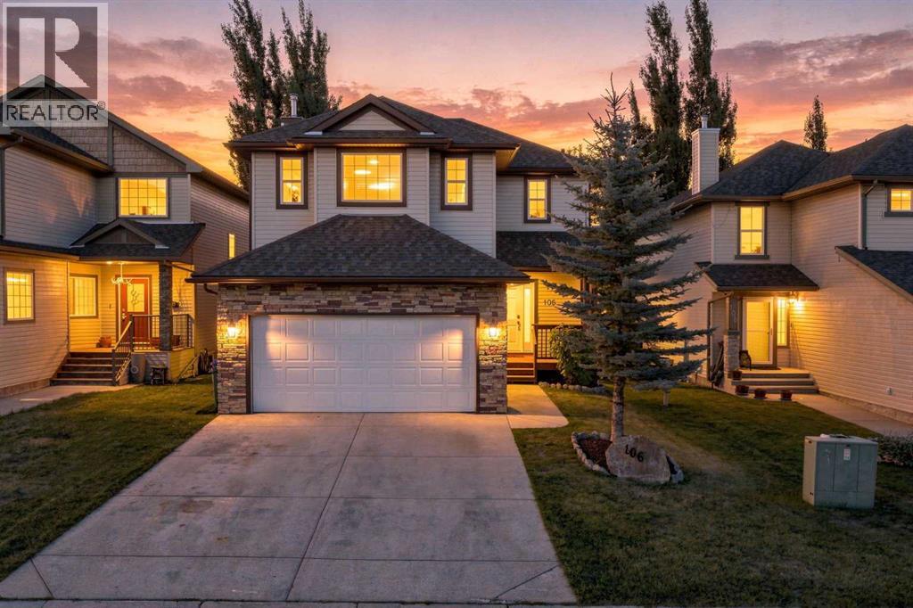 106 Crystal Shores Manor, Crystal Shores, Okotoks photo 2