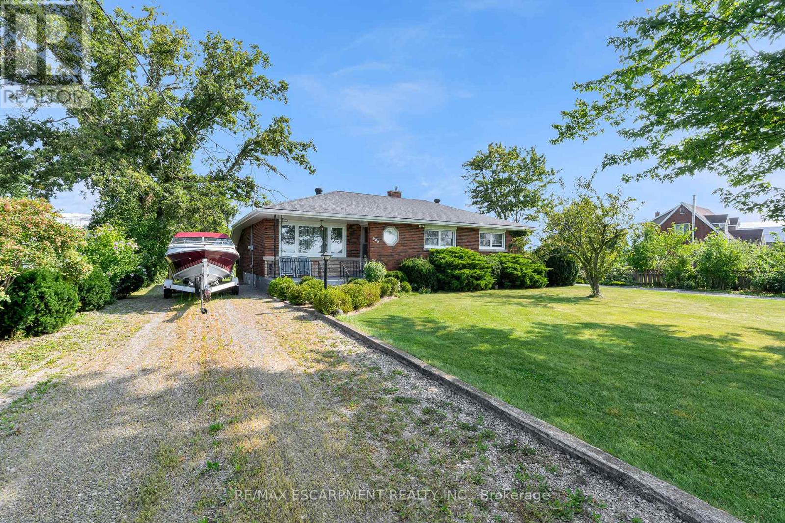 609 GREEN MOUNTAIN ROAD E - 5