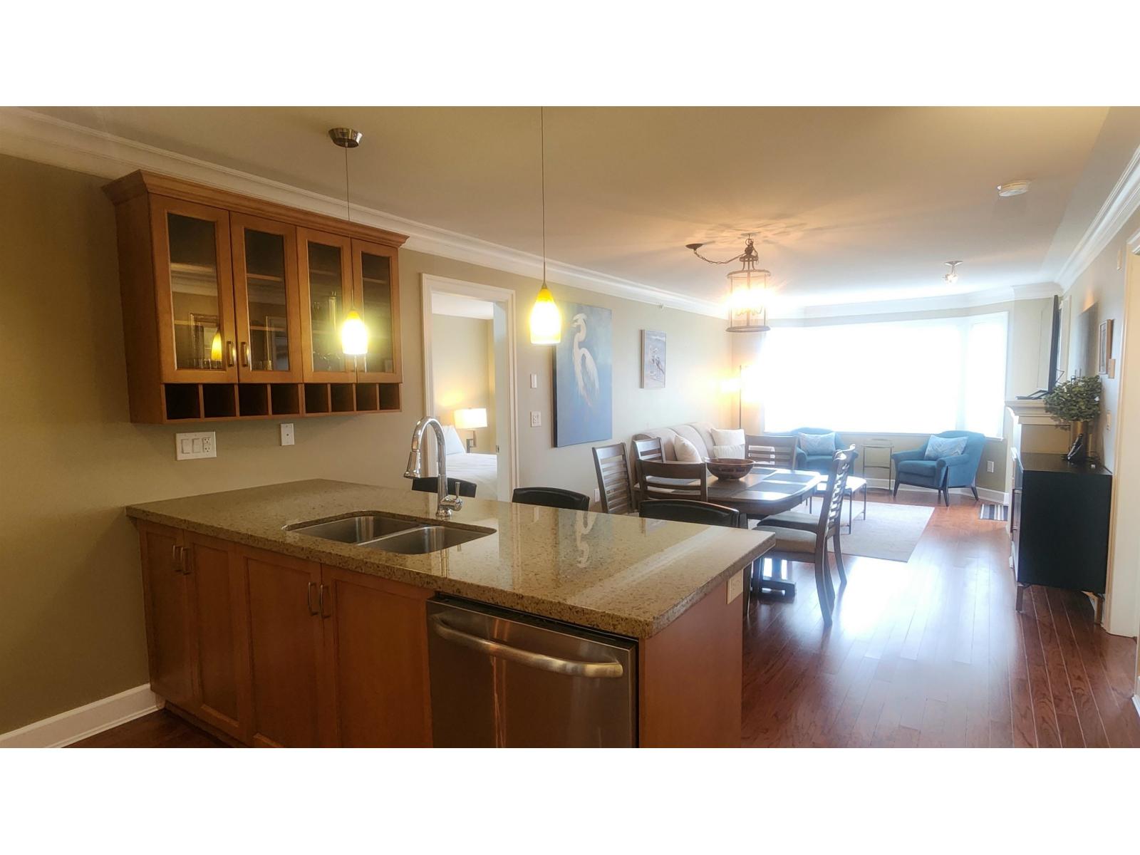 2 Bed, 2 Bath House for Rent in Surrey – 15357 ROPER AVENUE, Surrey – MLS# R3161979 - Image 5