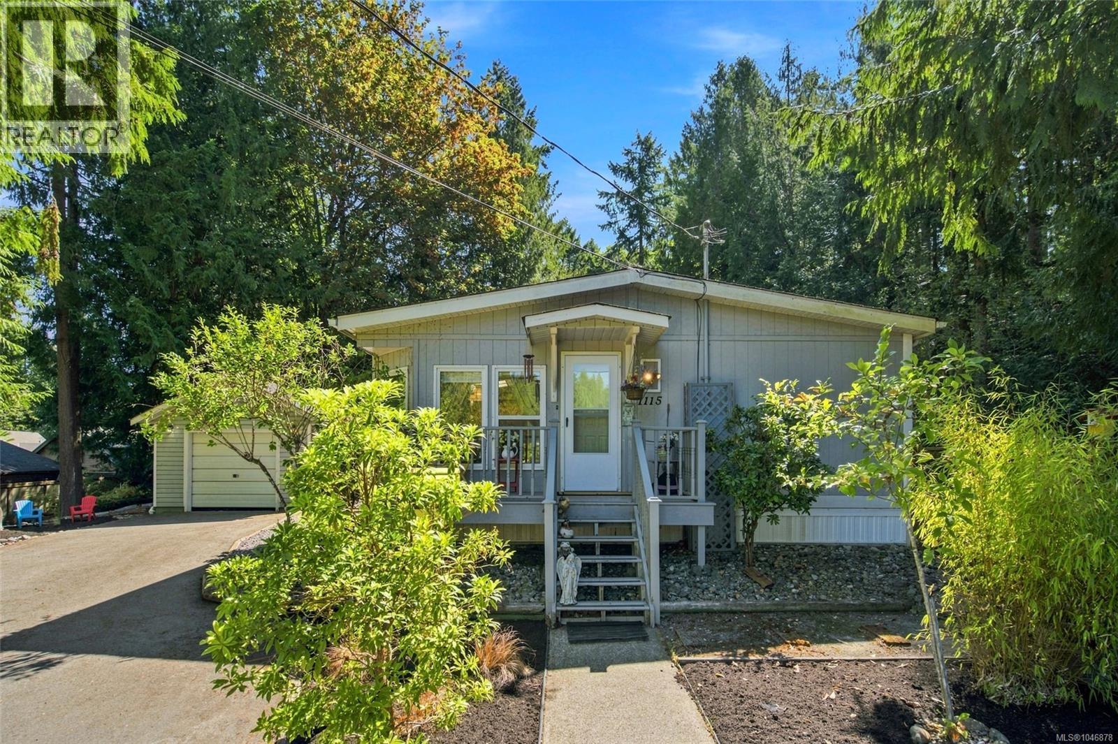 1115 Symons Cres - Image 5