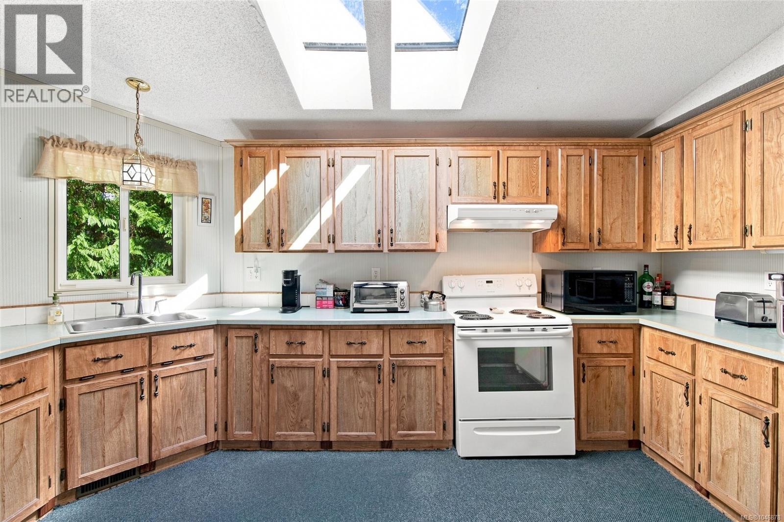 1115 Symons Cres - Image 11