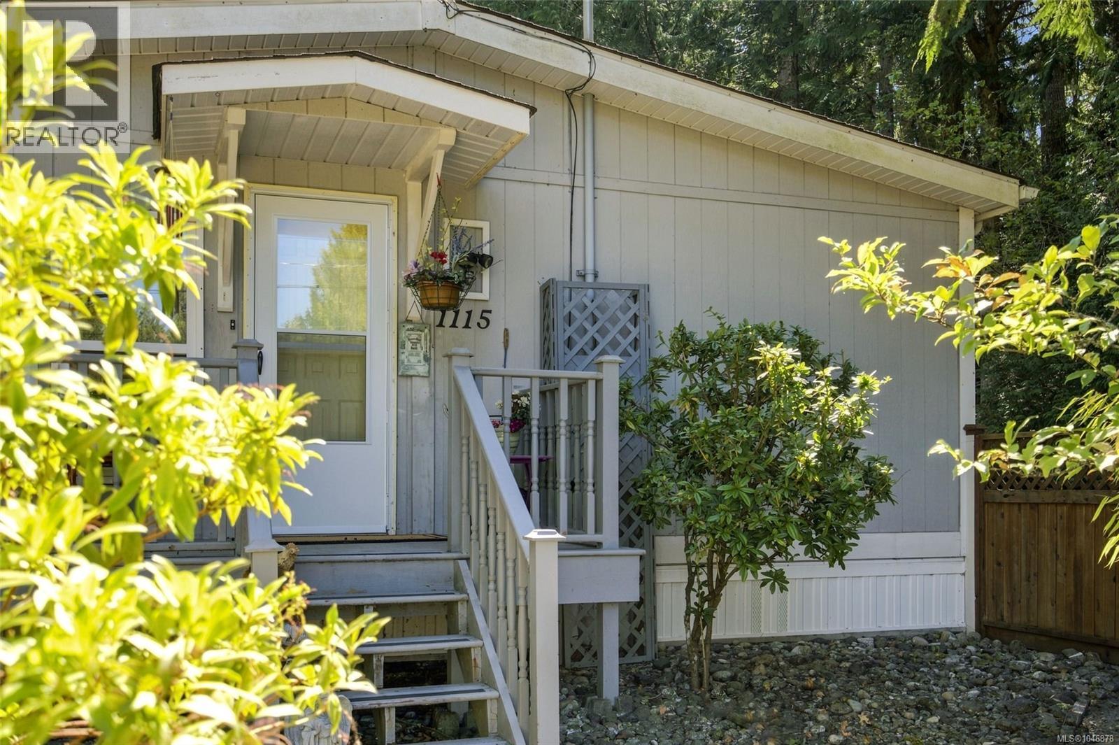 1115 Symons Cres - Image 40