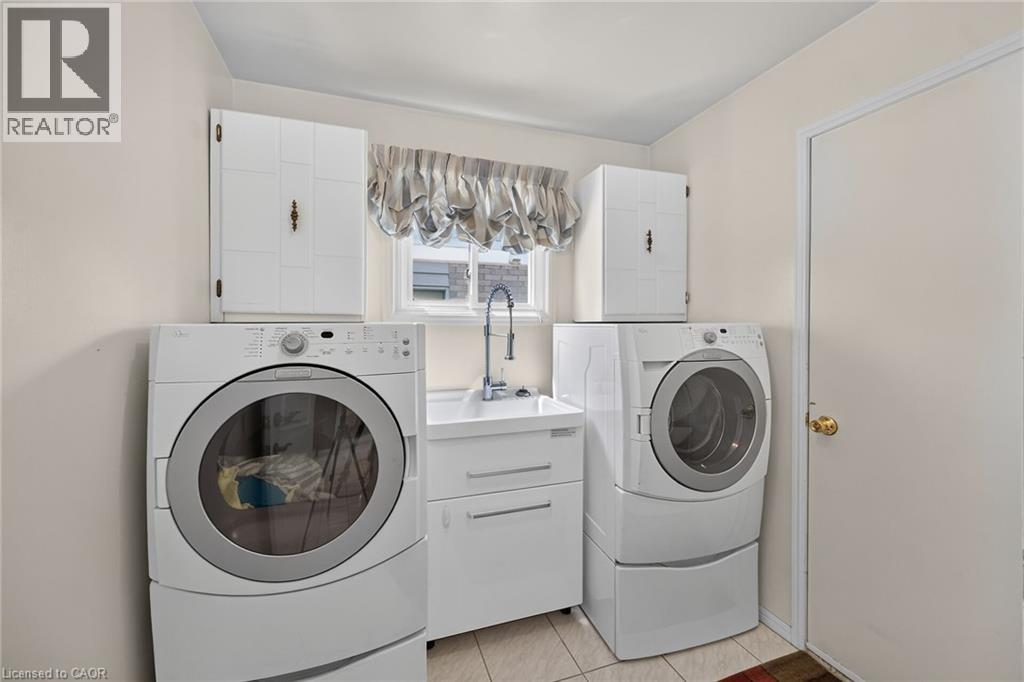 3 RIDGEMOUNT Drive - Image 24