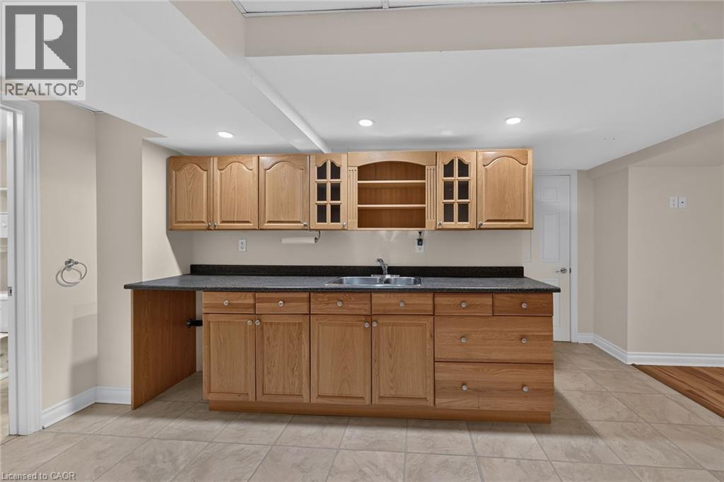 3 RIDGEMOUNT Drive - Image 45