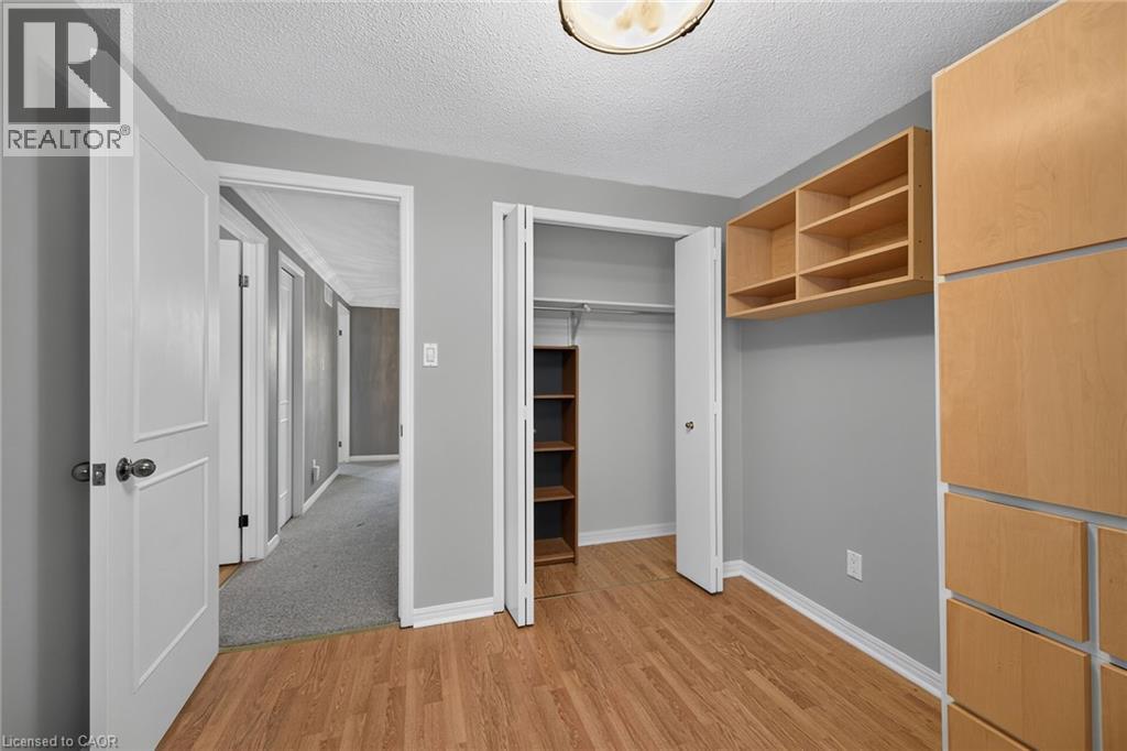 3 RIDGEMOUNT Drive - 39