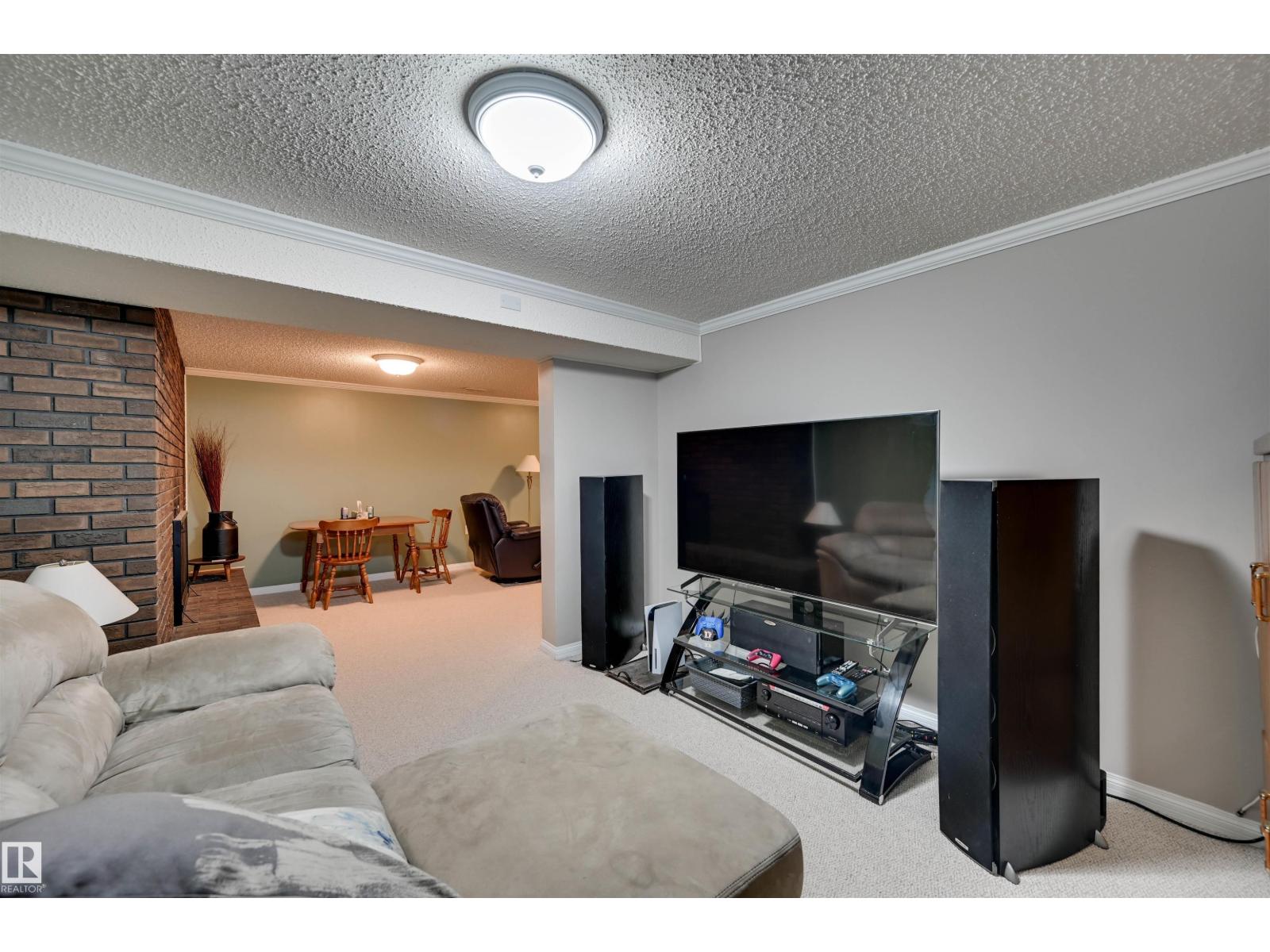 14203 61 ST NW - 21