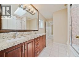 7157 Ridgeview Drive, Burnaby, BC V5A4S1 Photo 8
