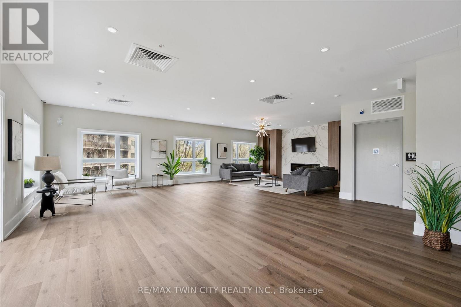 #507 1000 LACKNER BOULEVARD - Image 25