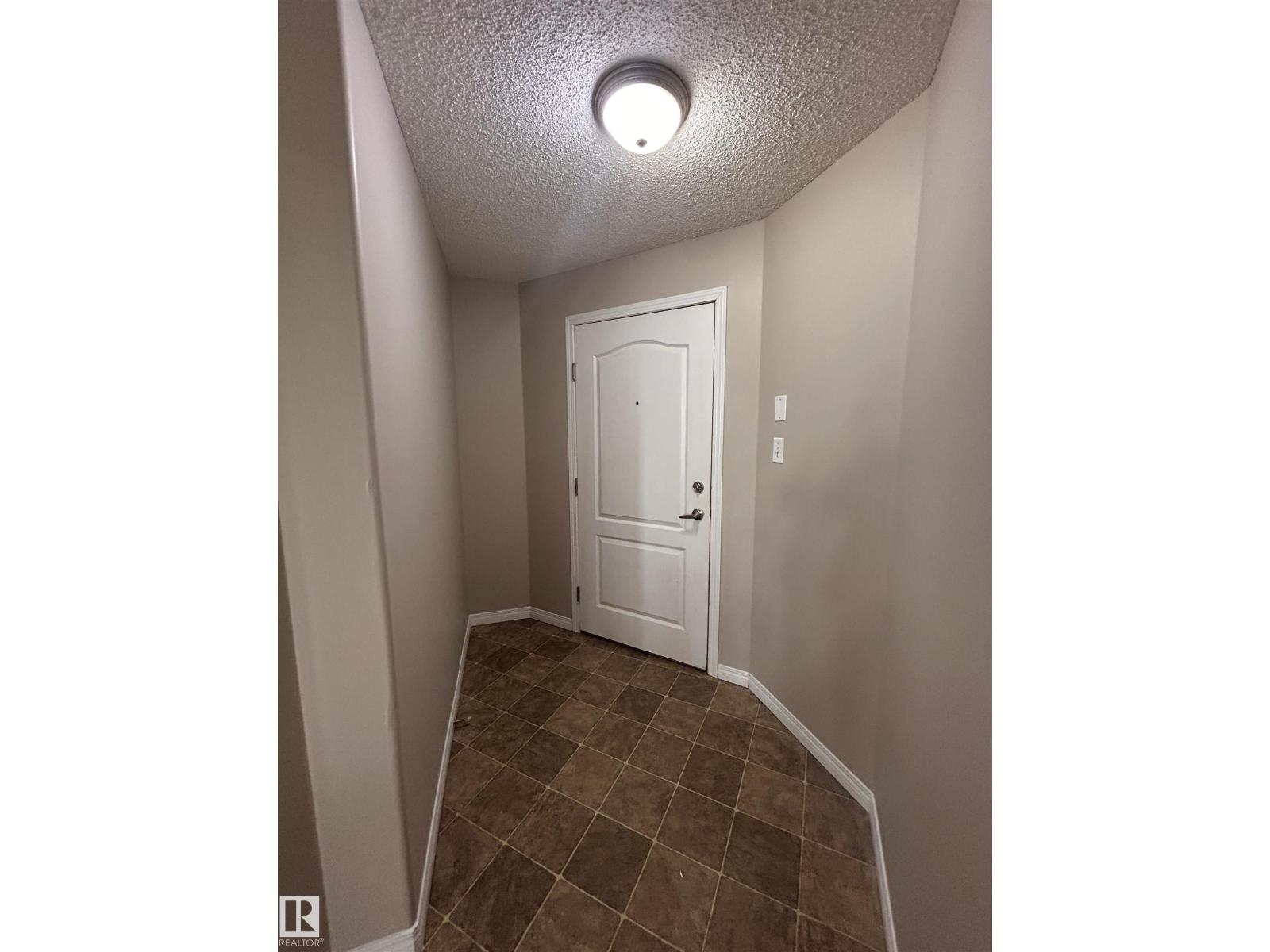 #6207 7331 SOUTH TERWILLEGAR DR NW - 14