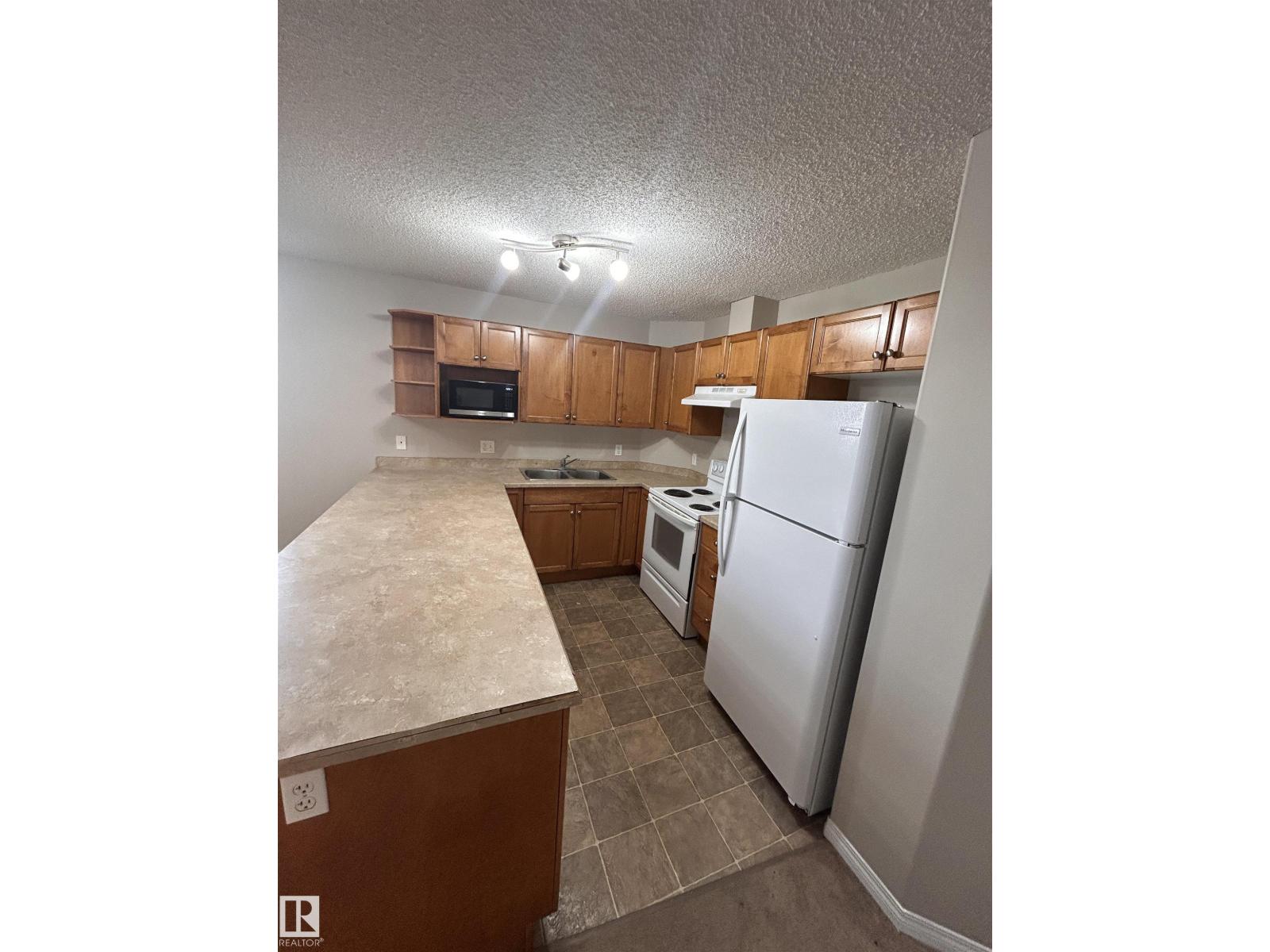 #6207 7331 SOUTH TERWILLEGAR DR NW - 30