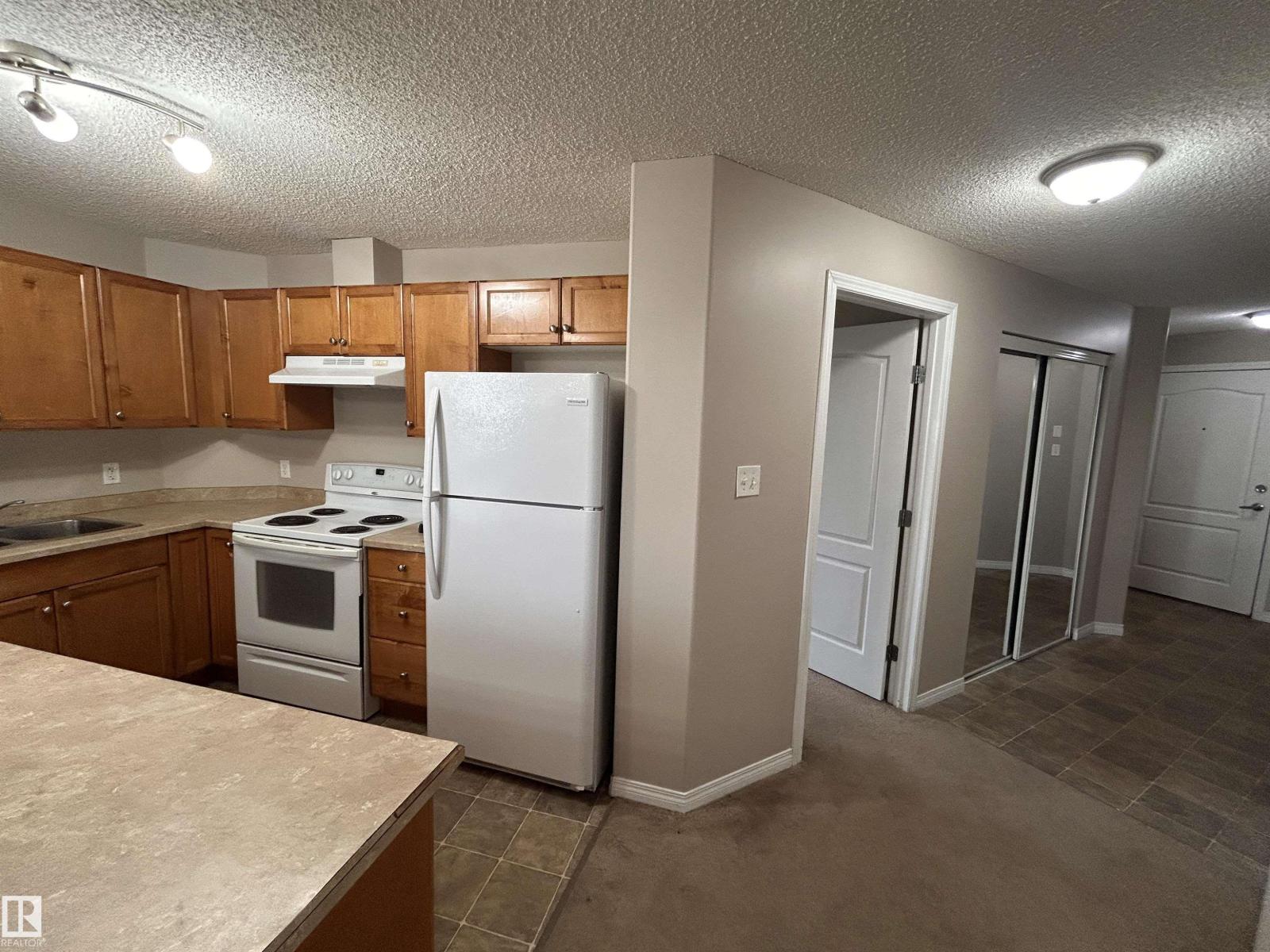 #6207 7331 SOUTH TERWILLEGAR DR NW - Image 19