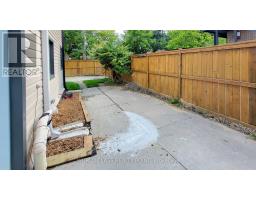 Main - 49 Vine Avenue, Toronto, ON M6P1V6 Photo 22
