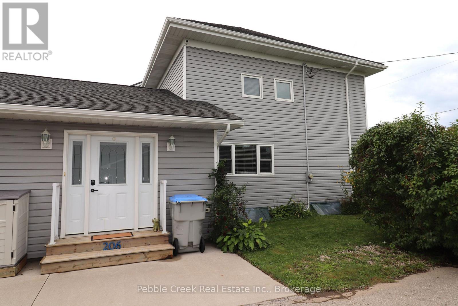 206 PICTON STREET E - 5