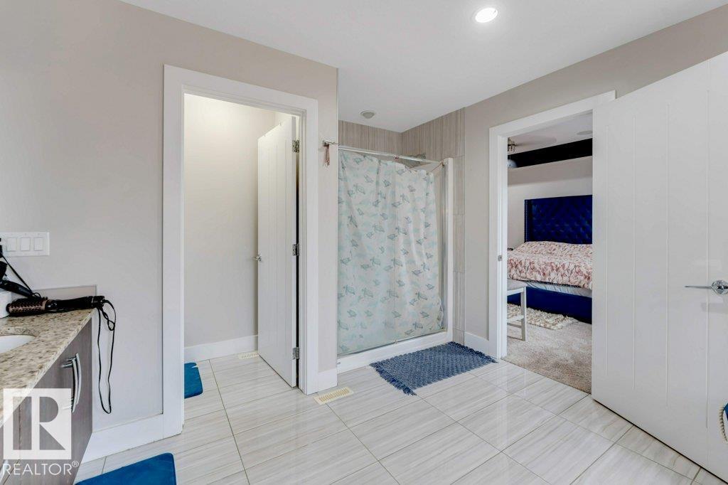 5137 1B AV SW - 33