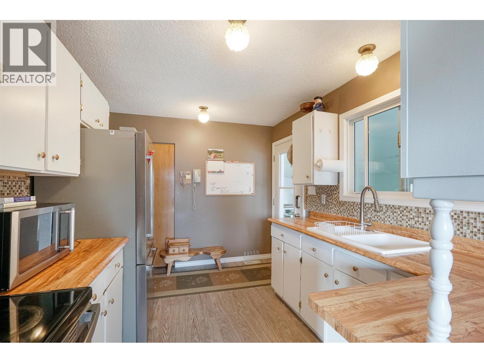 84 CARSWELL STREET, Kitimat