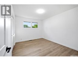 34 Ottawa Place, Regina, SK S4R2V7 Photo 14