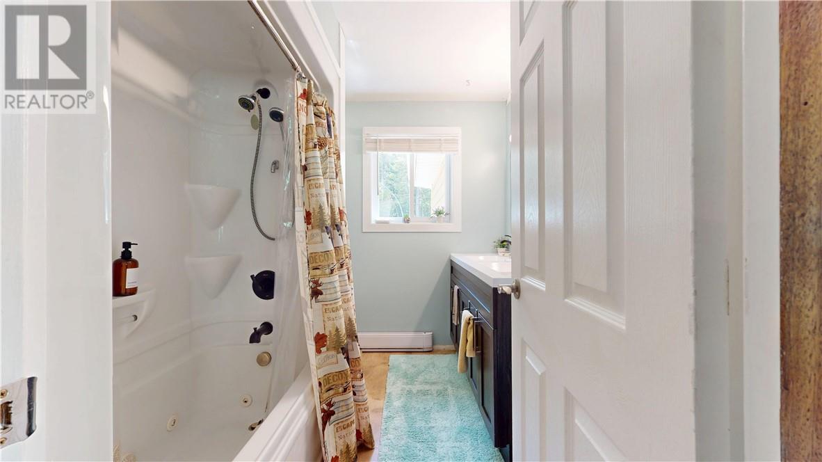 129 Maple - Image 37